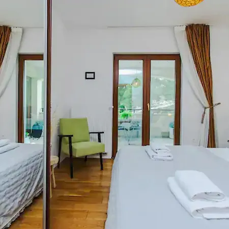 San Antonijo Apartmán *